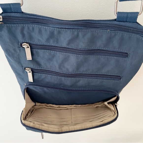 Zeca Italy Crossbody Purse - Picture 5 of 6